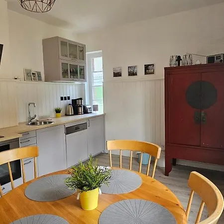 Ferienhaus Kleines Am Wald *